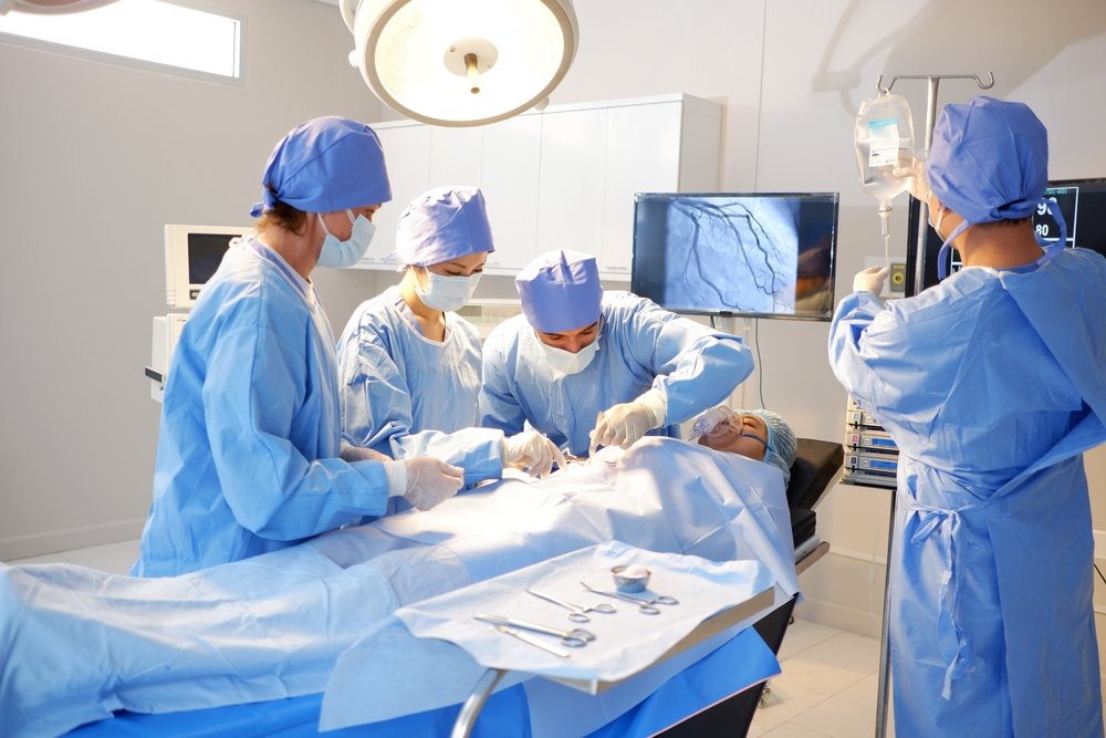 A,Medical,Team,Is,Rescuing,An,Accident,Patient,In,The